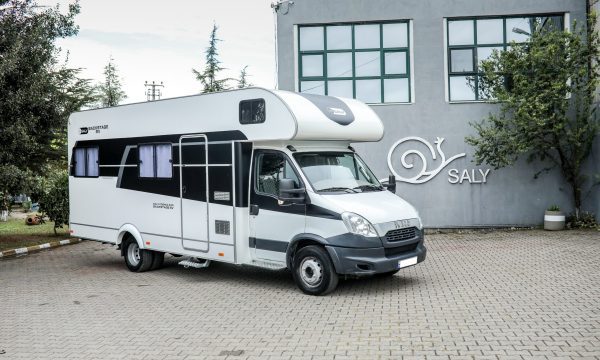 SALY-Kulis-Makyaj-Motokaravan-1-scaled